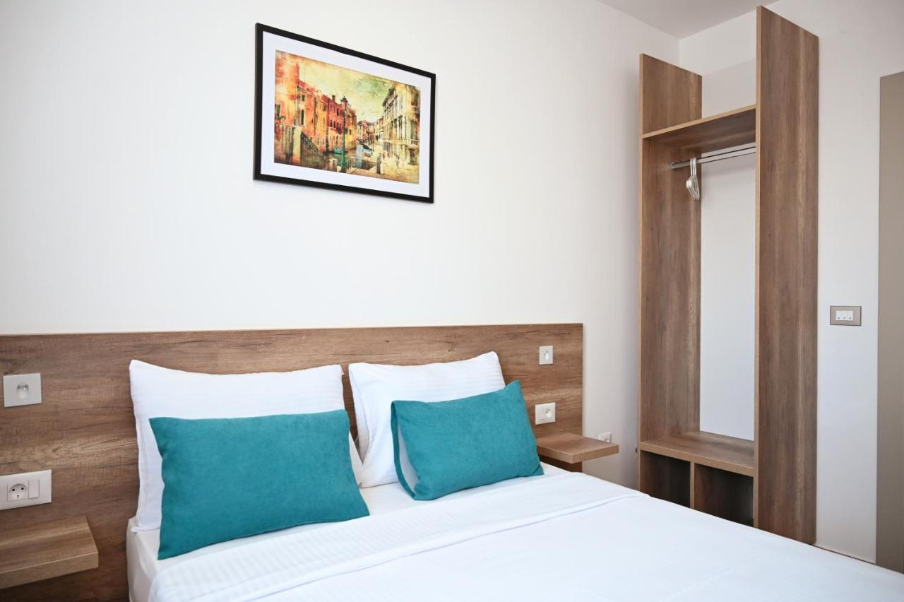 Hotel Dona, Altina Belgrad Exterior foto